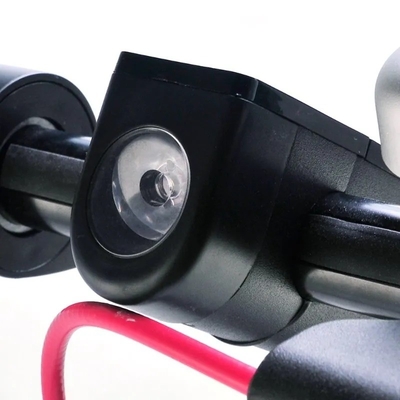 1000w 48v Zwei-Rad-Elektro-Scooter-Fahrt Unisex Anwendbar Maximalgeschwindigkeit 31-40km/h