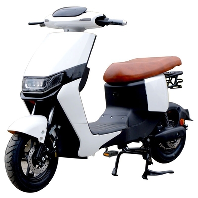 2024 Max. Geschwindigkeit 40 60km/h Touren-Motorräder Zweirad Elektromotorrad Pedal Elektroscooter Passagier Elektroauto