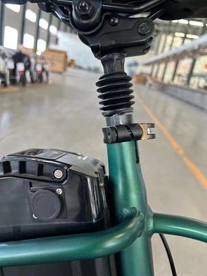 Erwachsene Fahrräder Freizeitfahrt Off-Road und Stadtstraße Elektrofahrräder mit Smart Sensor Ladezeit 3 Stunden