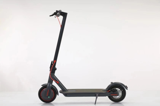 Bewegen Sie sich mit 8-Zoll Elektrorollern 6-8h Ladezeit Smart Sensor Typ